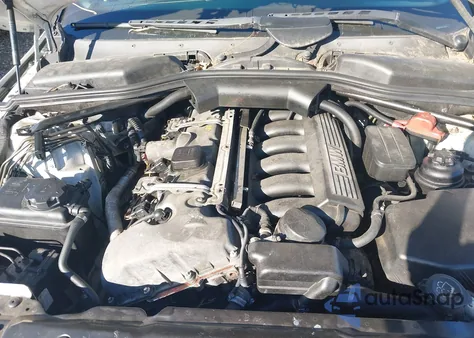 2006 BMW 525Xi из США, поврежденный, VIN WBANF33516CS34455